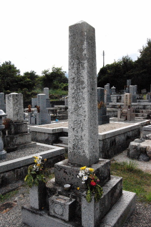 日露戦争戦死者の墓碑（「小林林之助塔」）