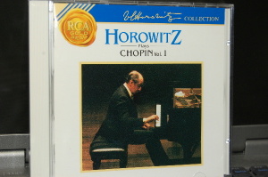 Horowitz plays Chopin vol.1